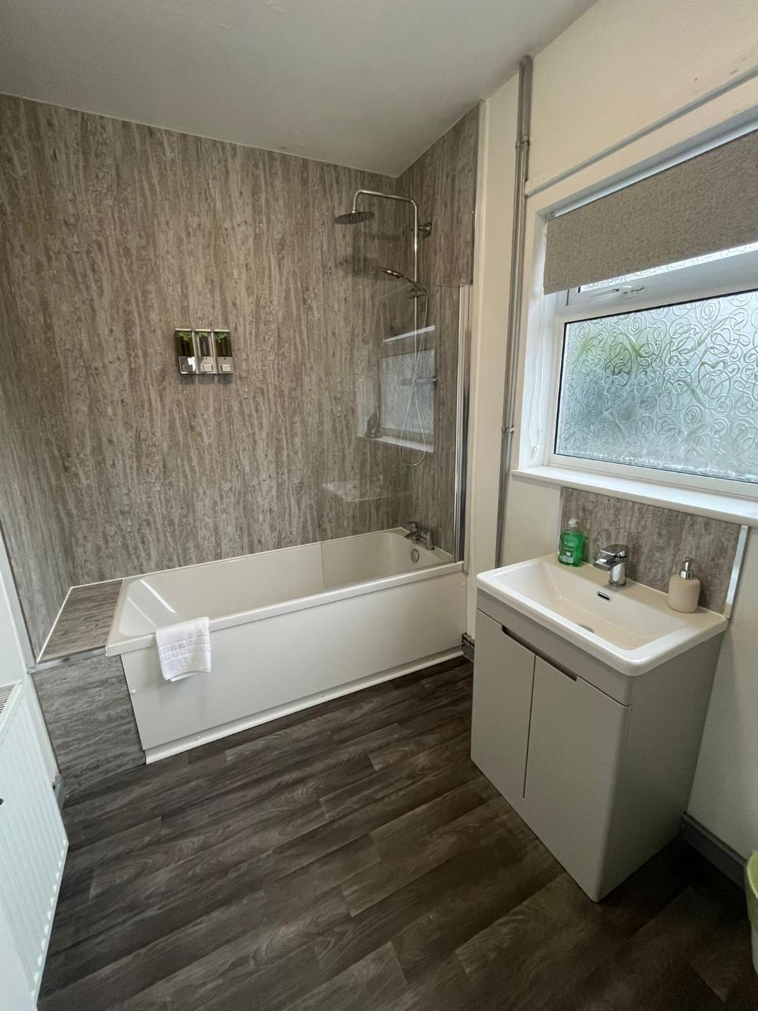 Spacious Sydney - Tv In Every Bedroom! Apartment Swansea